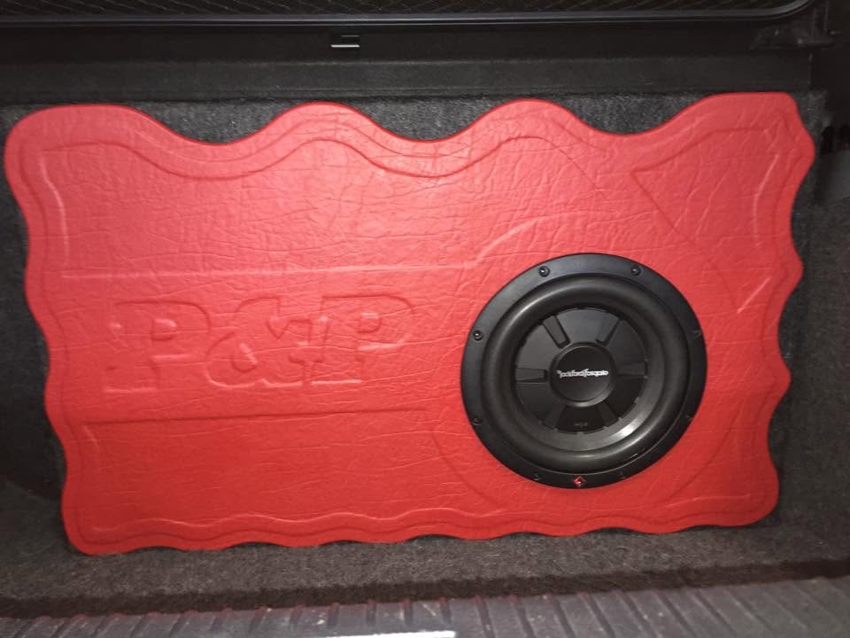 Red embossed speaker panel